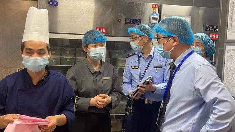 膨化食品工艺流程揭秘：设备选型与报价解析